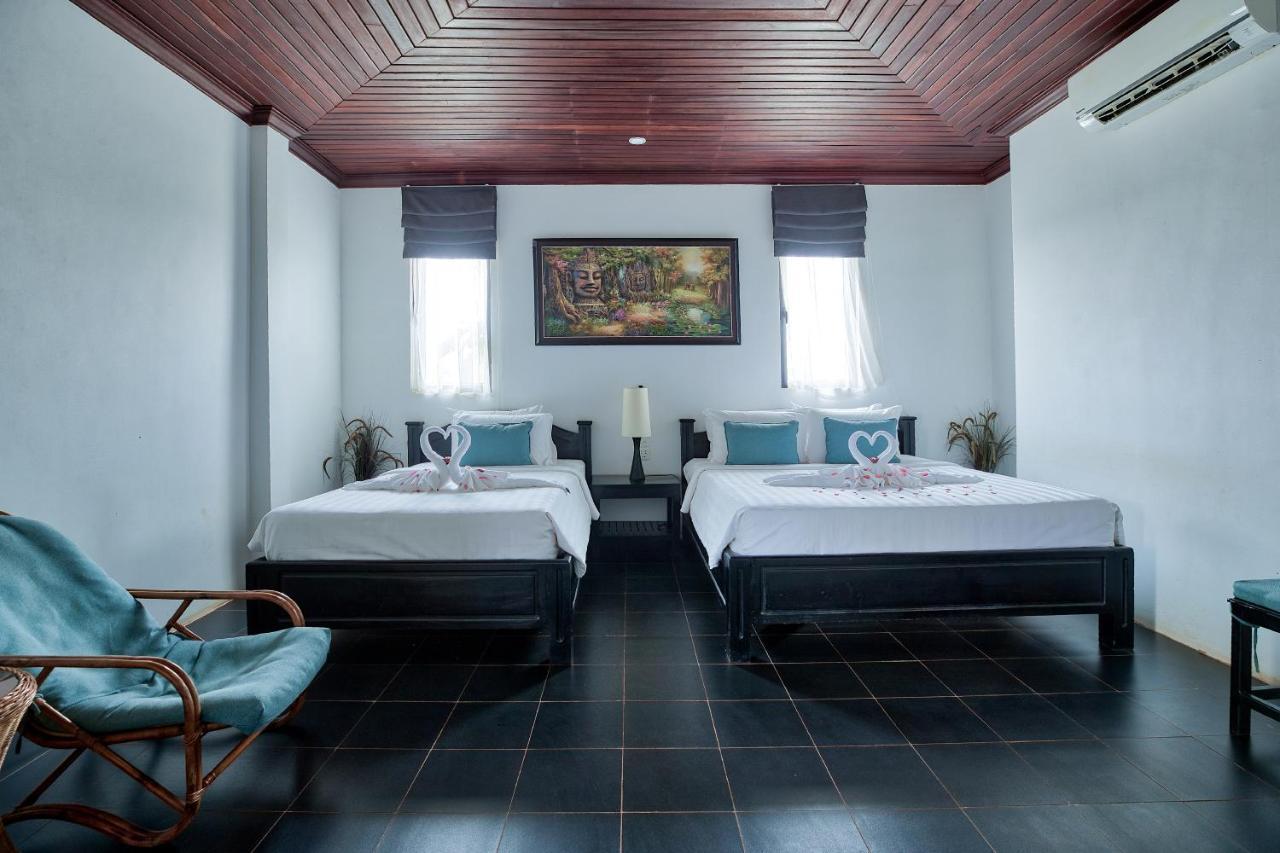 S.R Sofia Villa Hotel Сиемрип Экстерьер фото