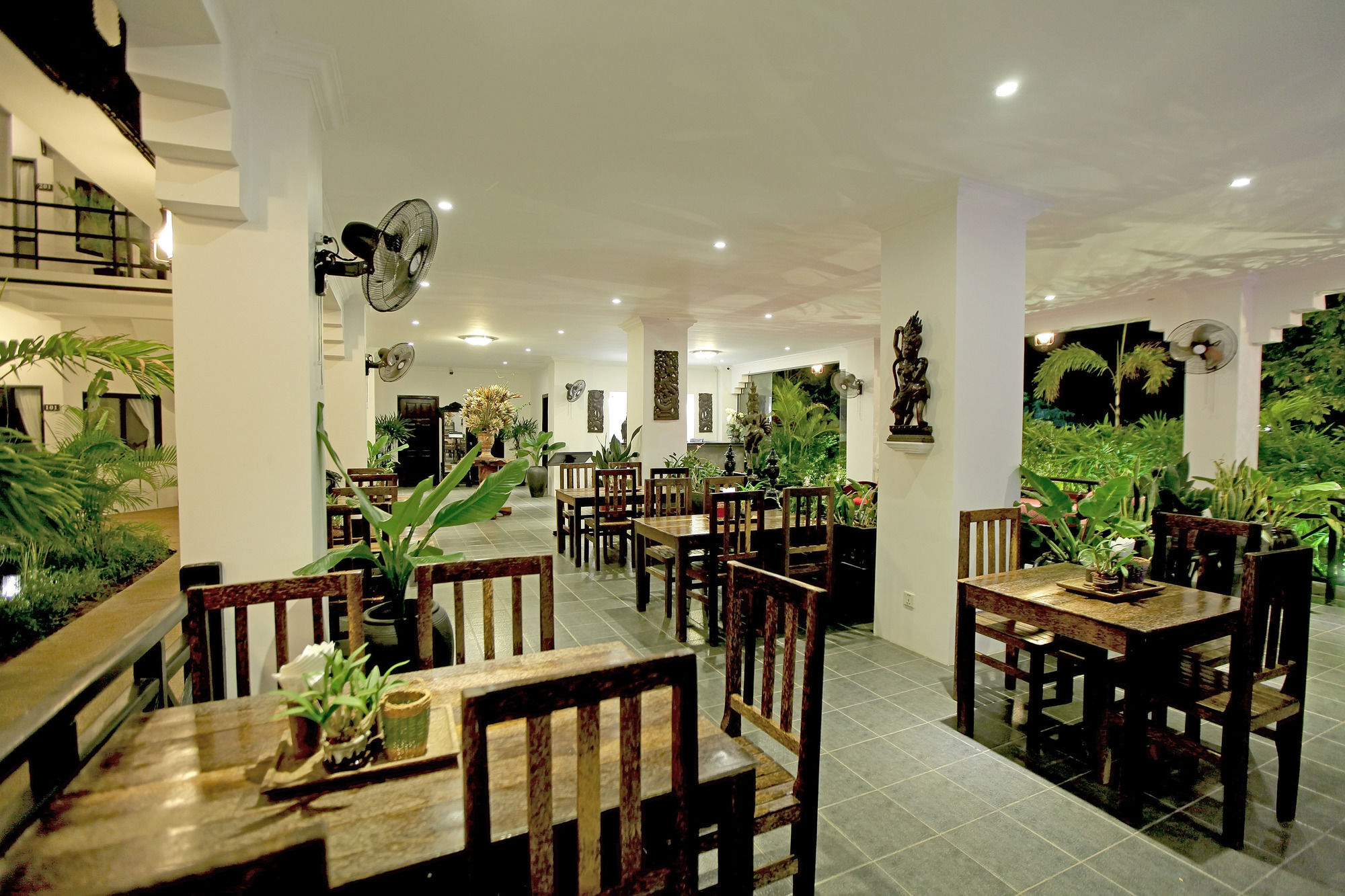 S.R Sofia Villa Hotel Сиемрип Экстерьер фото